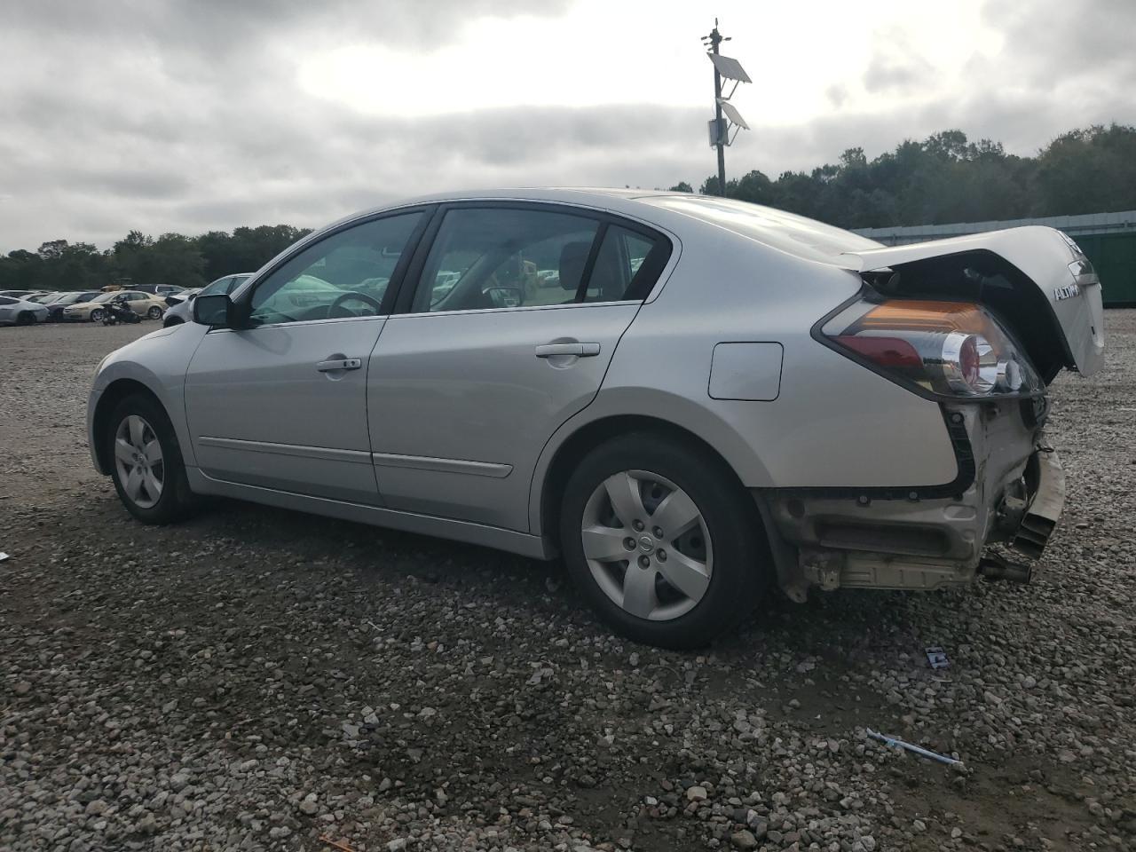 2008 Nissan Altima 2.5 - Image 2