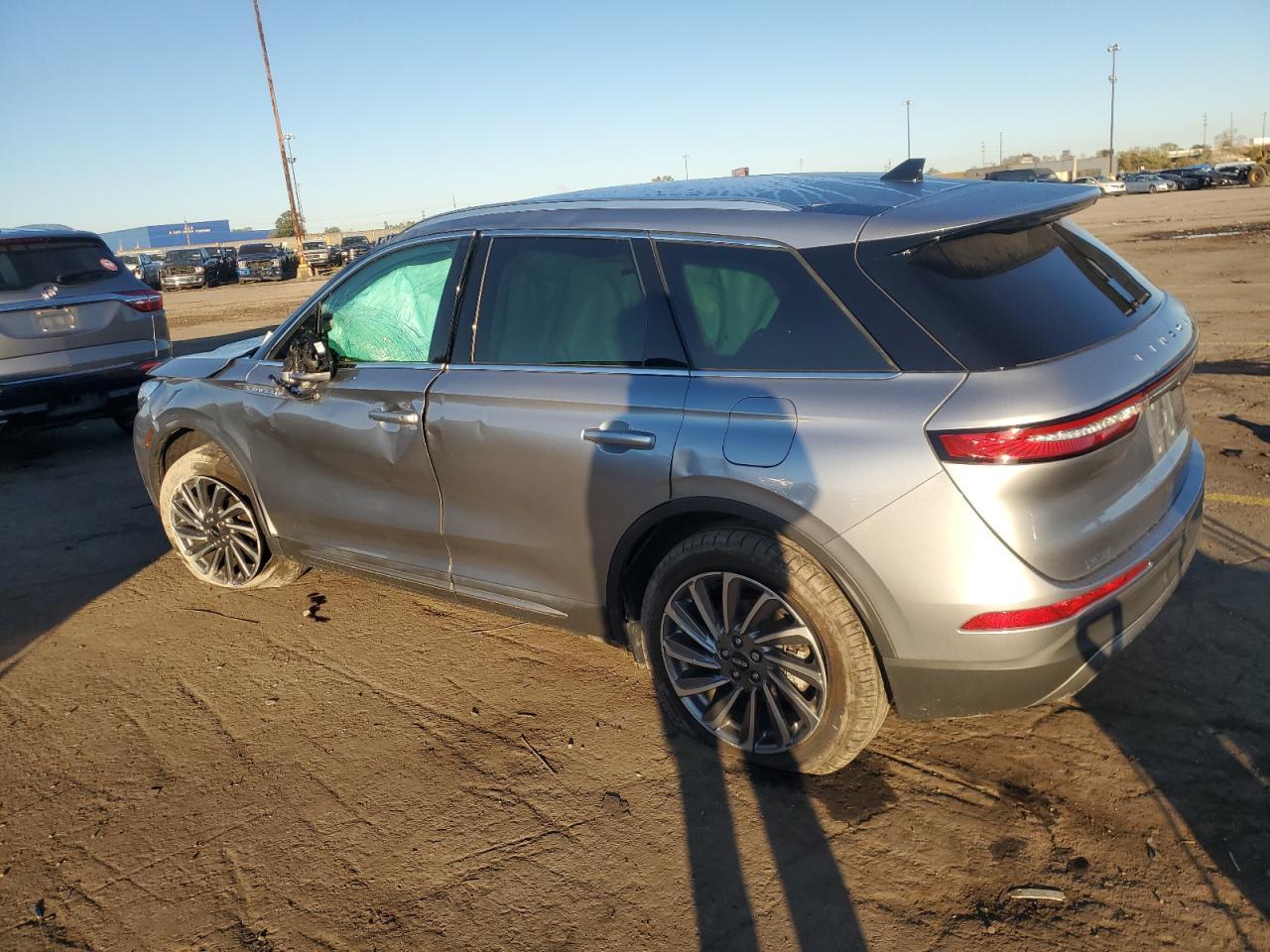 2024 Lincoln Corsair Reserve - Фото 2