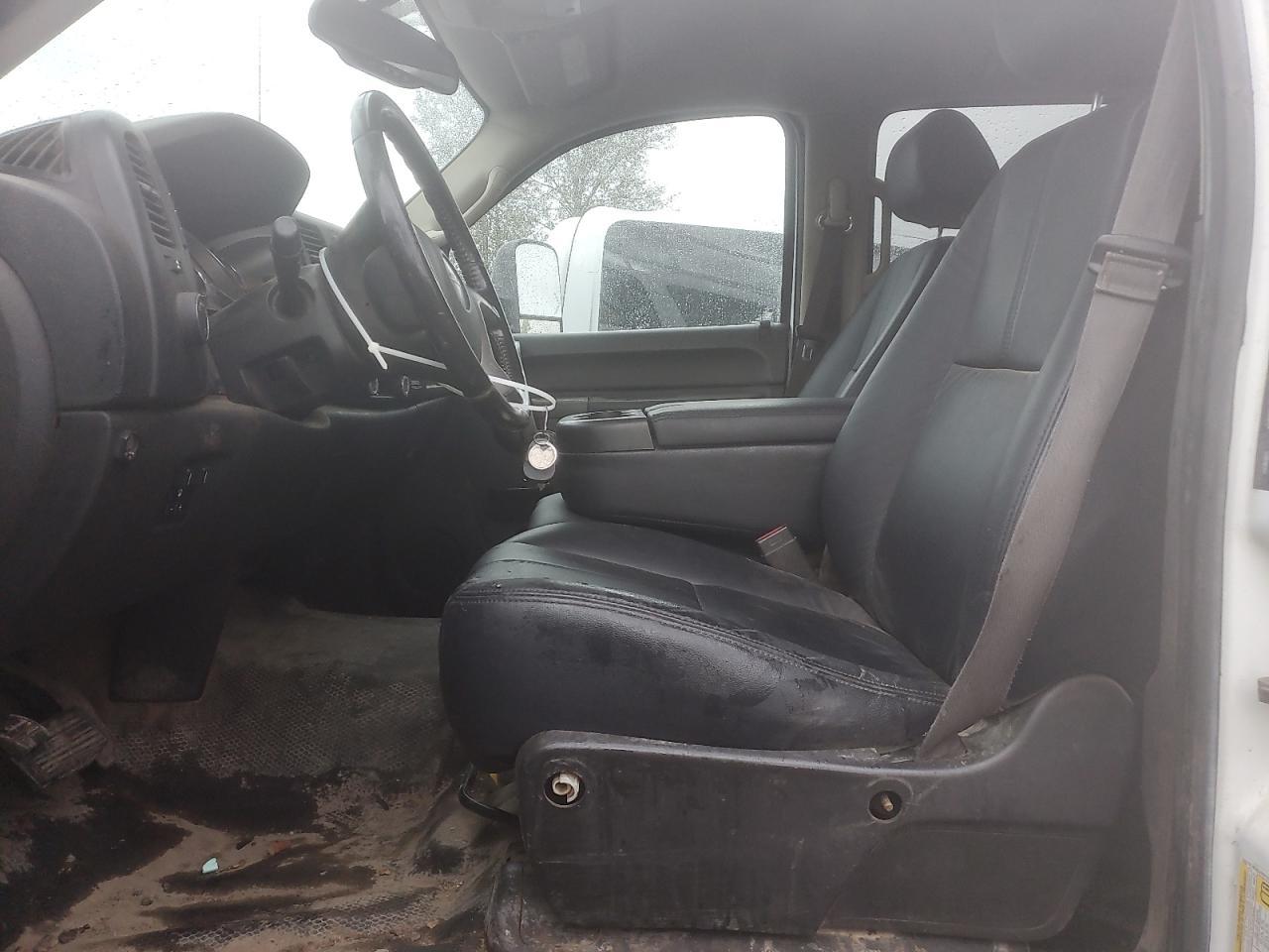 2013 GMC Sierra Utility / Service Truck - Image 7