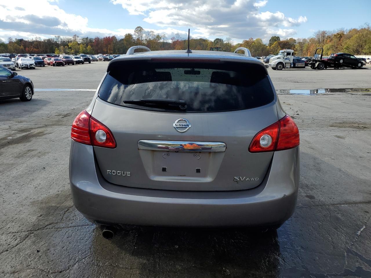 2013 Nissan Rogue S - Фото 6