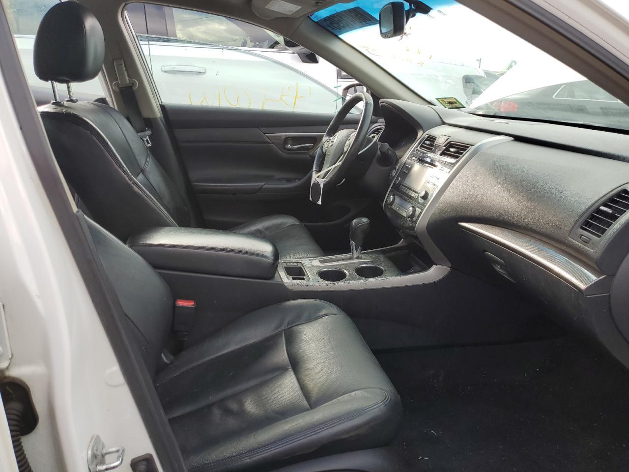 2013 Nissan Altima 2.5 - Фото 7