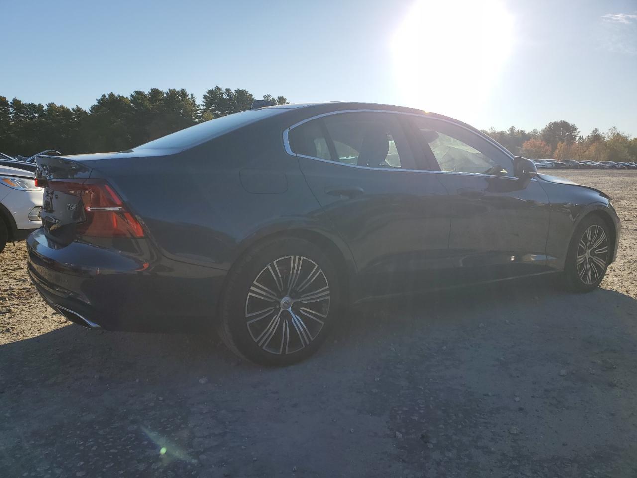 2019 Volvo S60 T6 Inscription - Фото 3