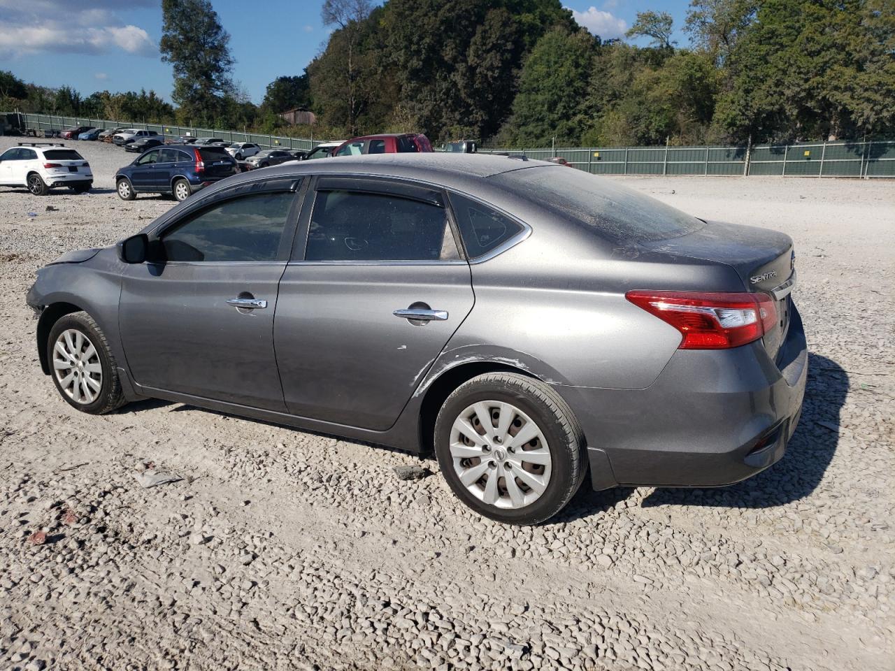 2016 Nissan Sentra S - Фото 2