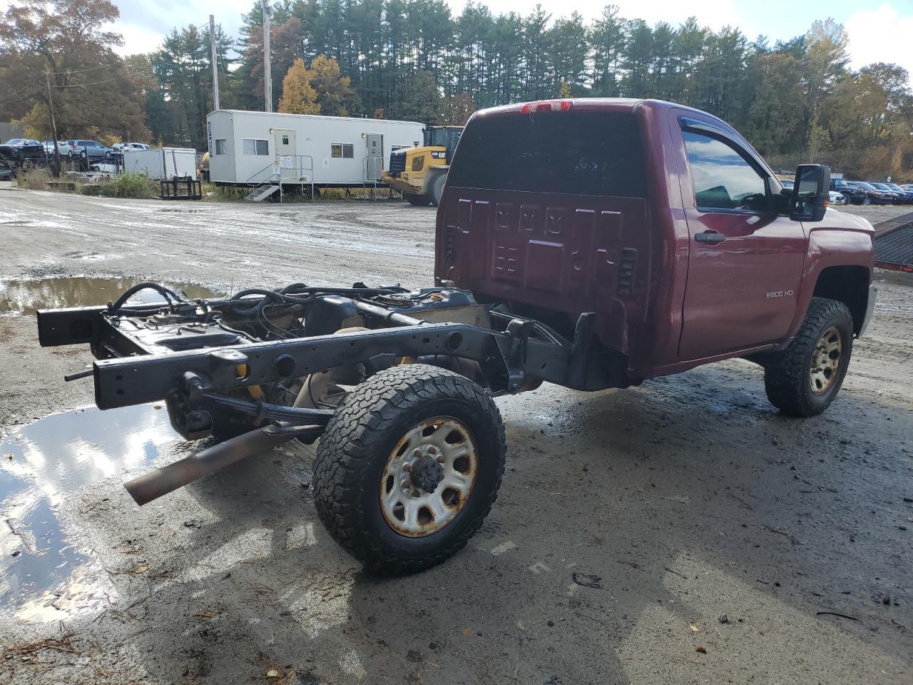 2015 Chevrolet Silverado K2500 Heavy Duty - Фото 3