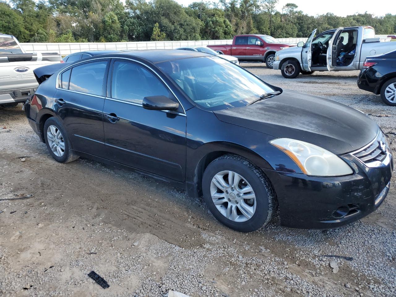 2010 Nissan Altima Base - Фото 4