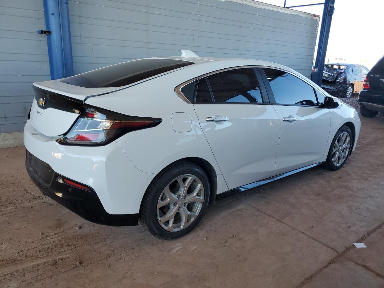 2018 Chevrolet Volt Premier - Фото 3