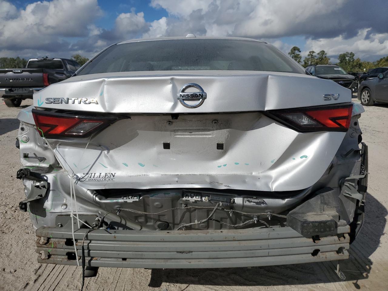 2020 Nissan Sentra Sv - Фото 6