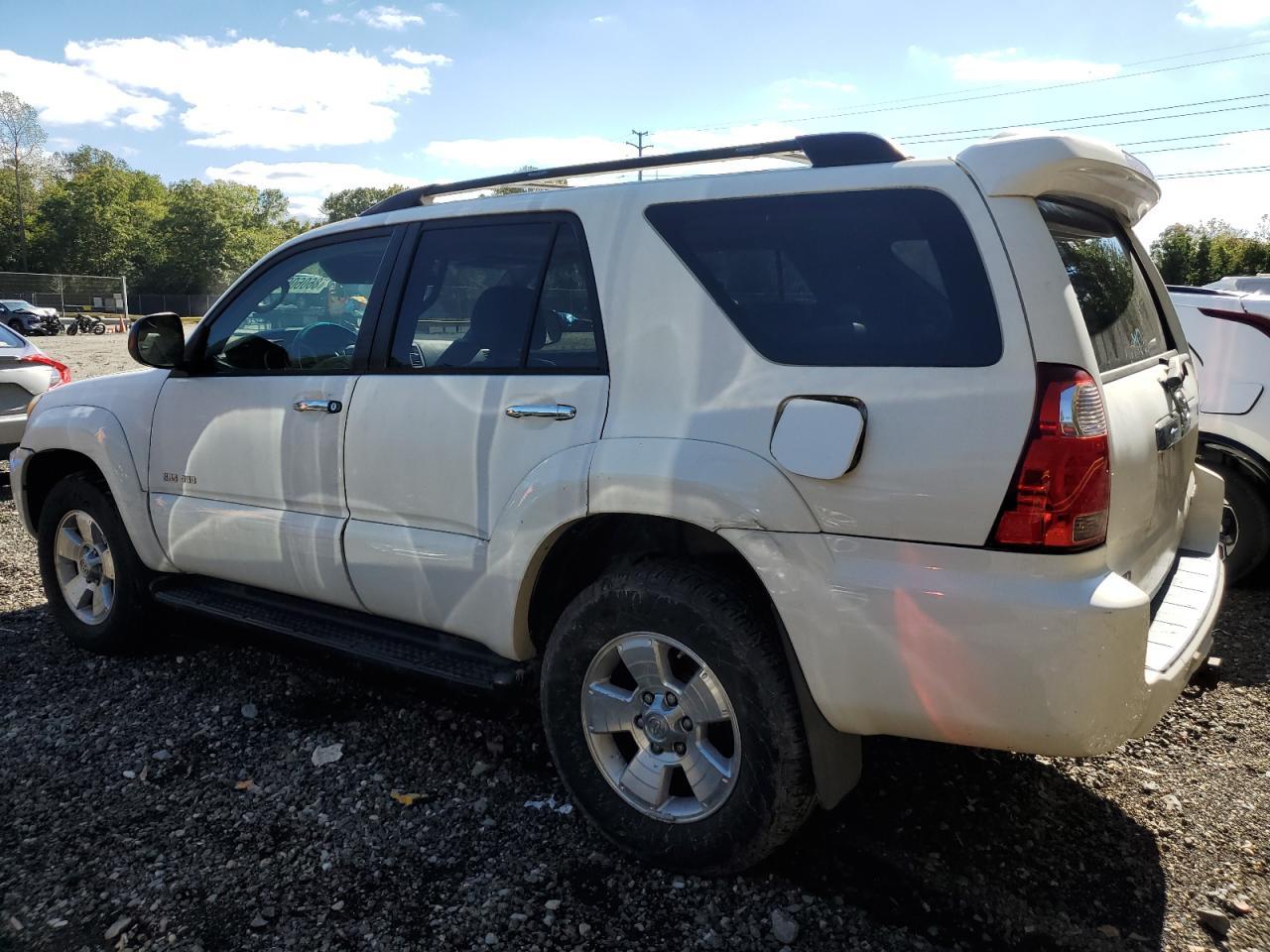 2006 Toyota 4Runner Sr5 - Image 2