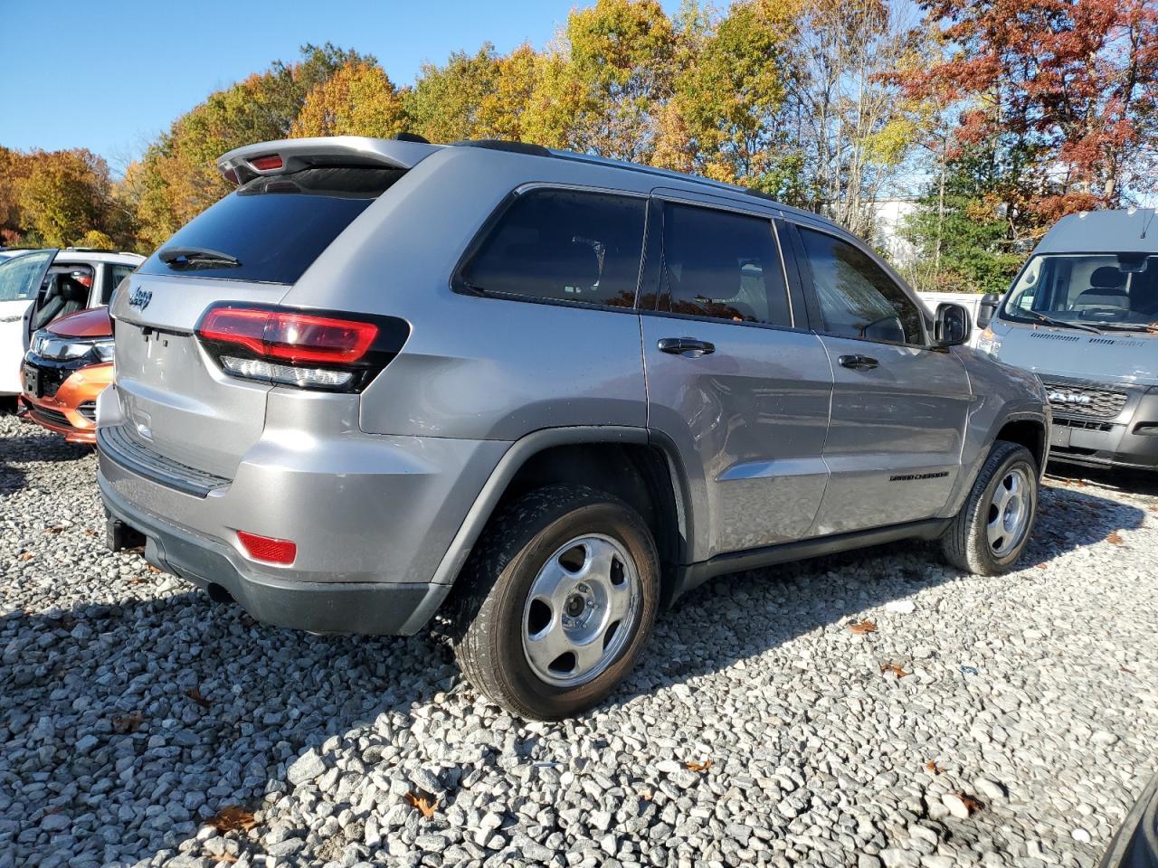 2014 Jeep Grand Cherokee Laredo - Image 3