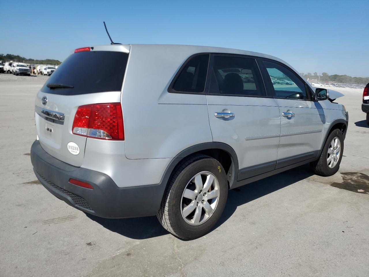 2013 Kia Sorento Lx - Фото 3