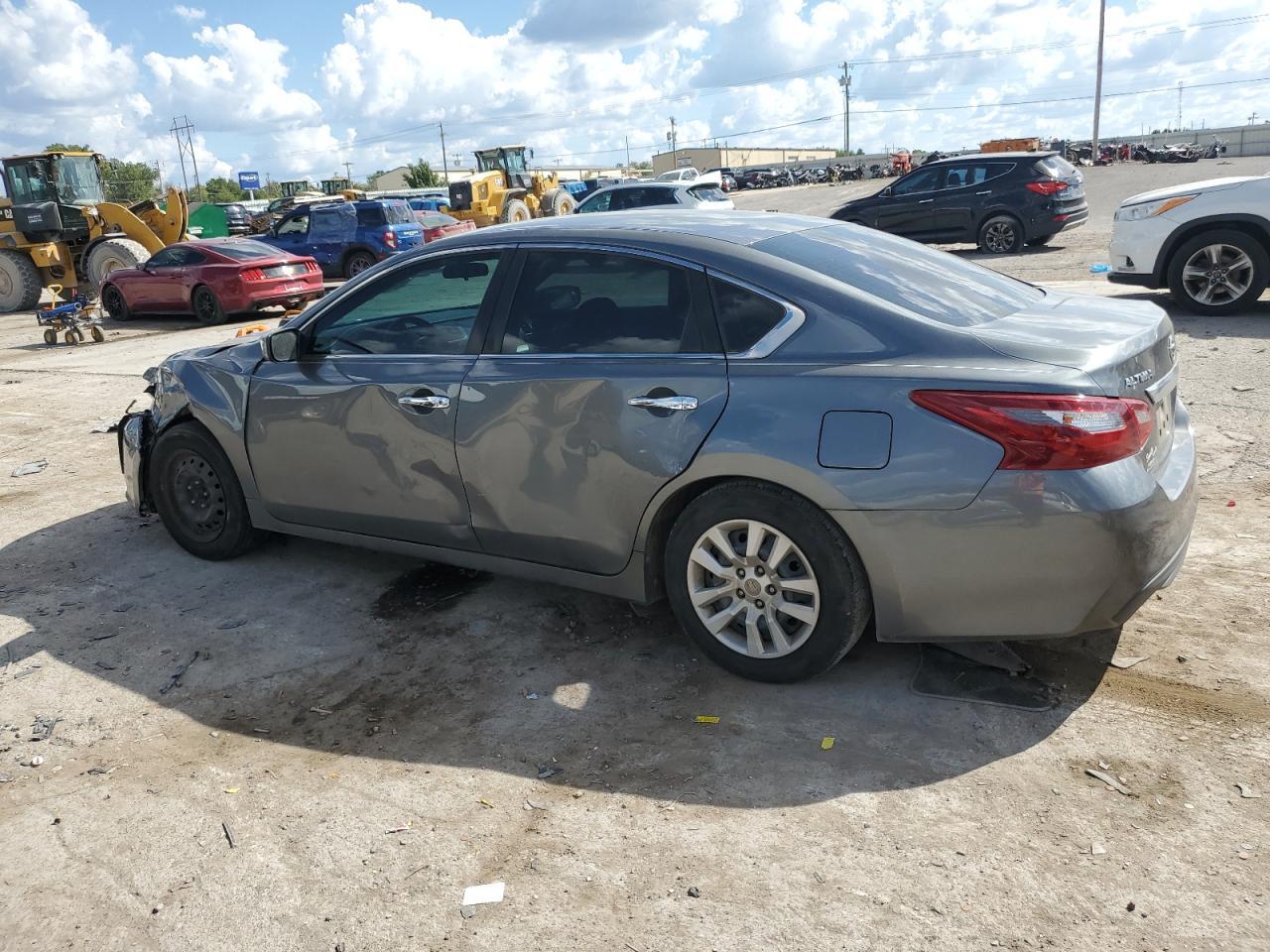 2018 Nissan Altima 2.5 - Image 2