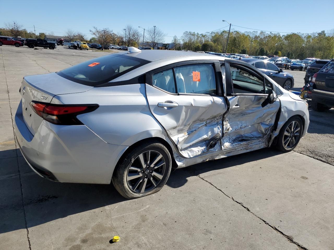 2021 Nissan Versa Sv - Фото 3