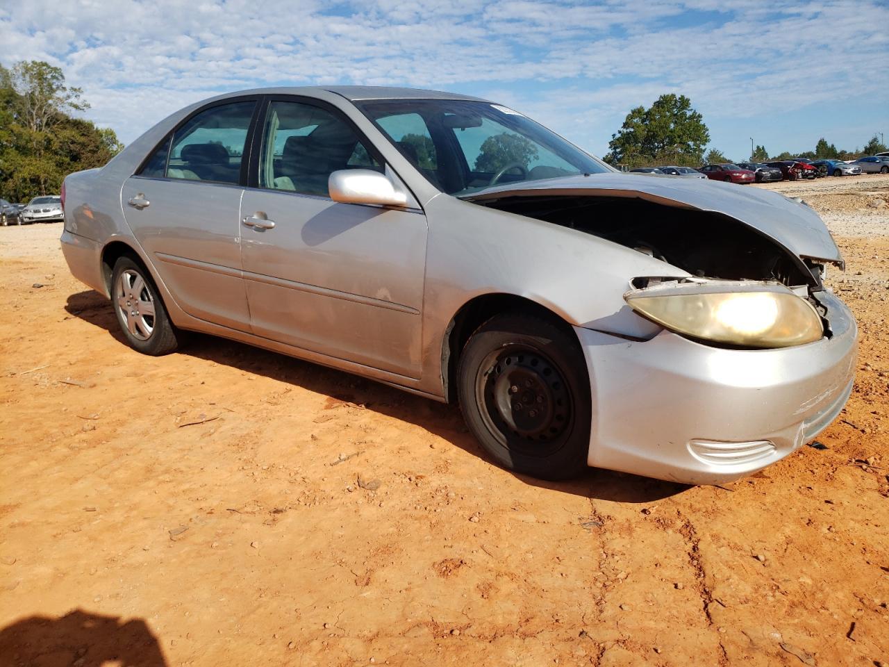 2004 Toyota Camry Le - Фото 4