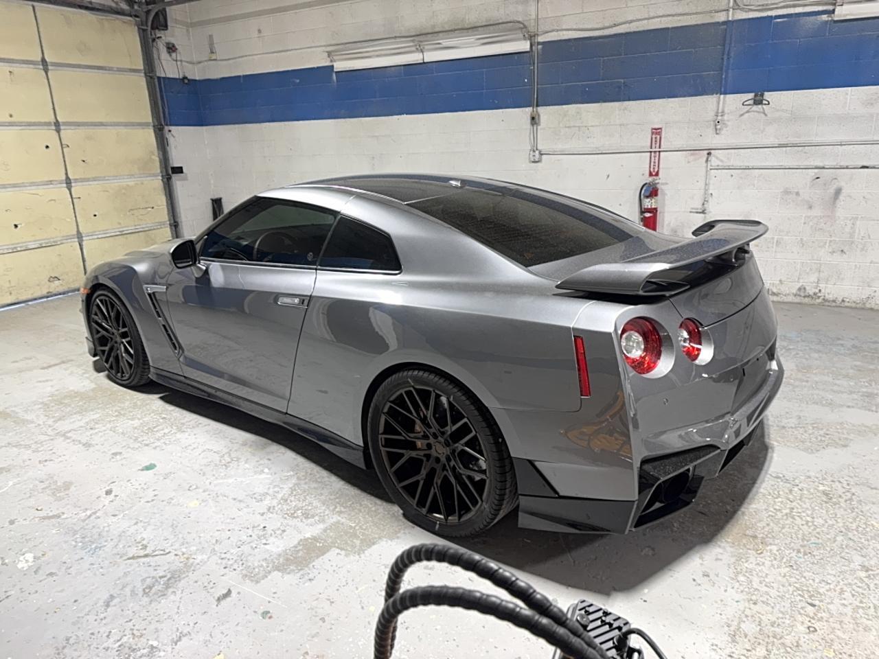 2024 Nissan Gt-R Premium - Фото 3