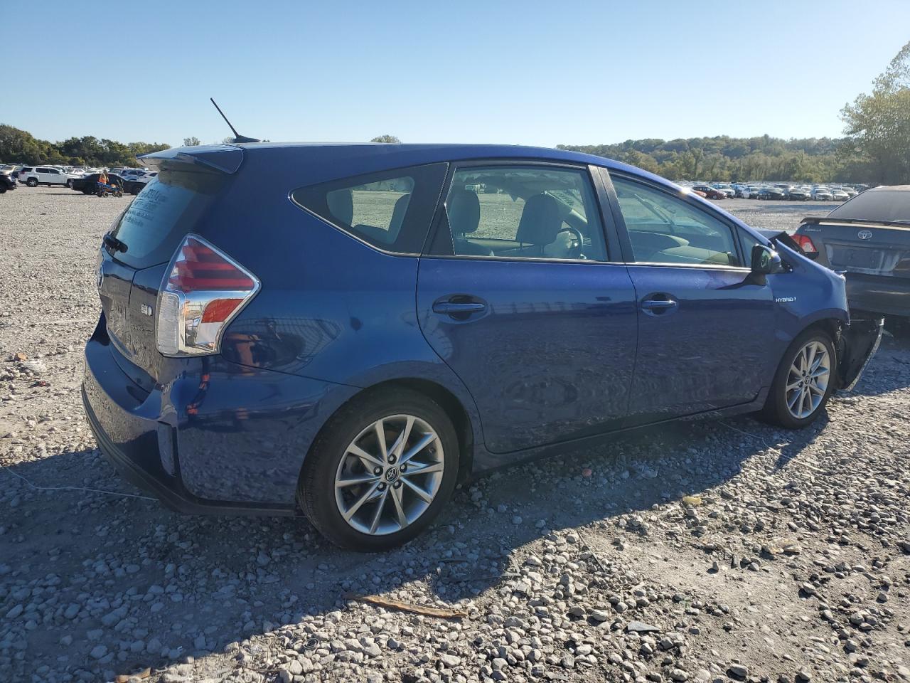 2015 Toyota Prius V - Фото 3