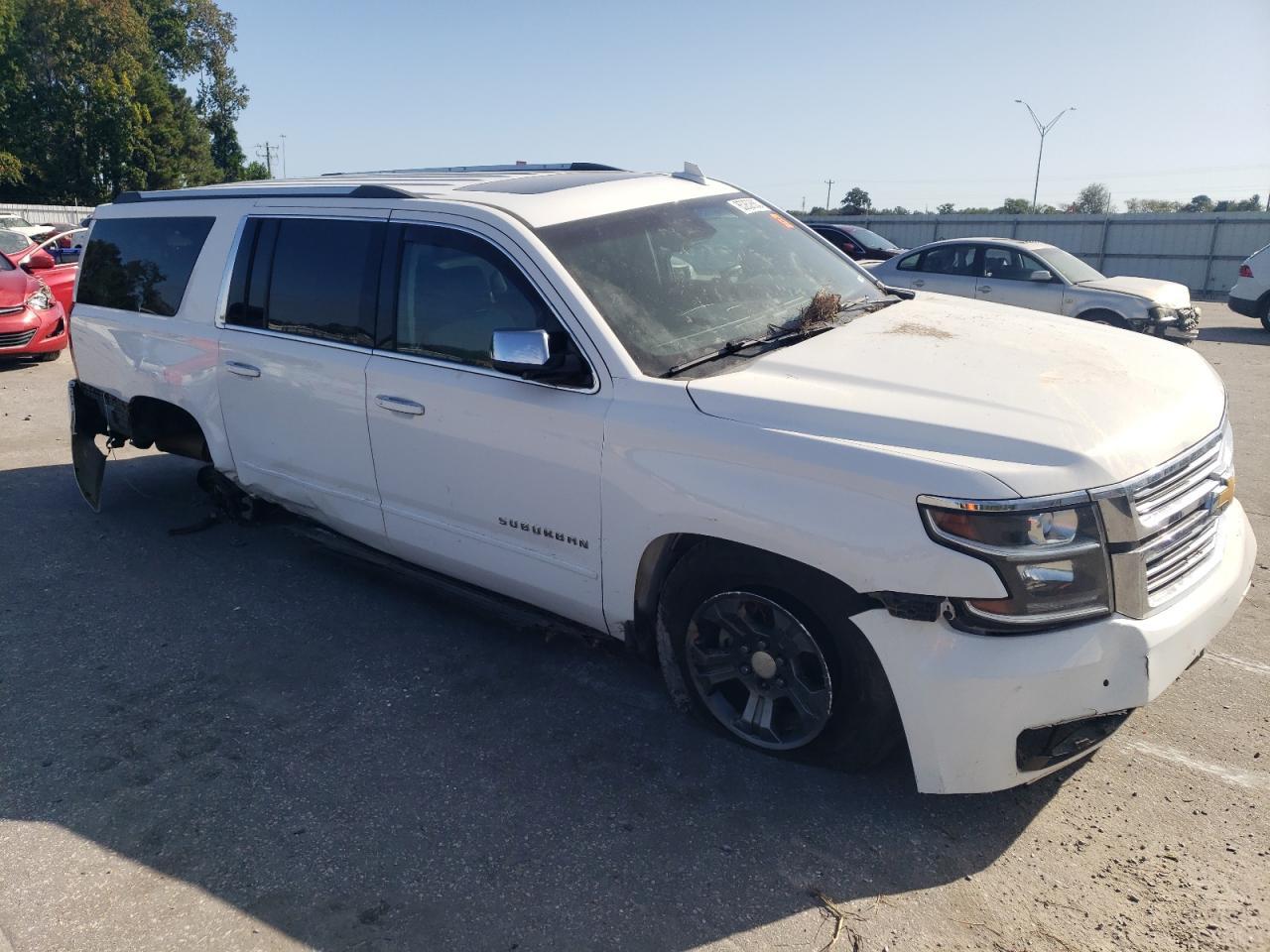 2017 Chevrolet Suburban K1500 Premier - Image 4