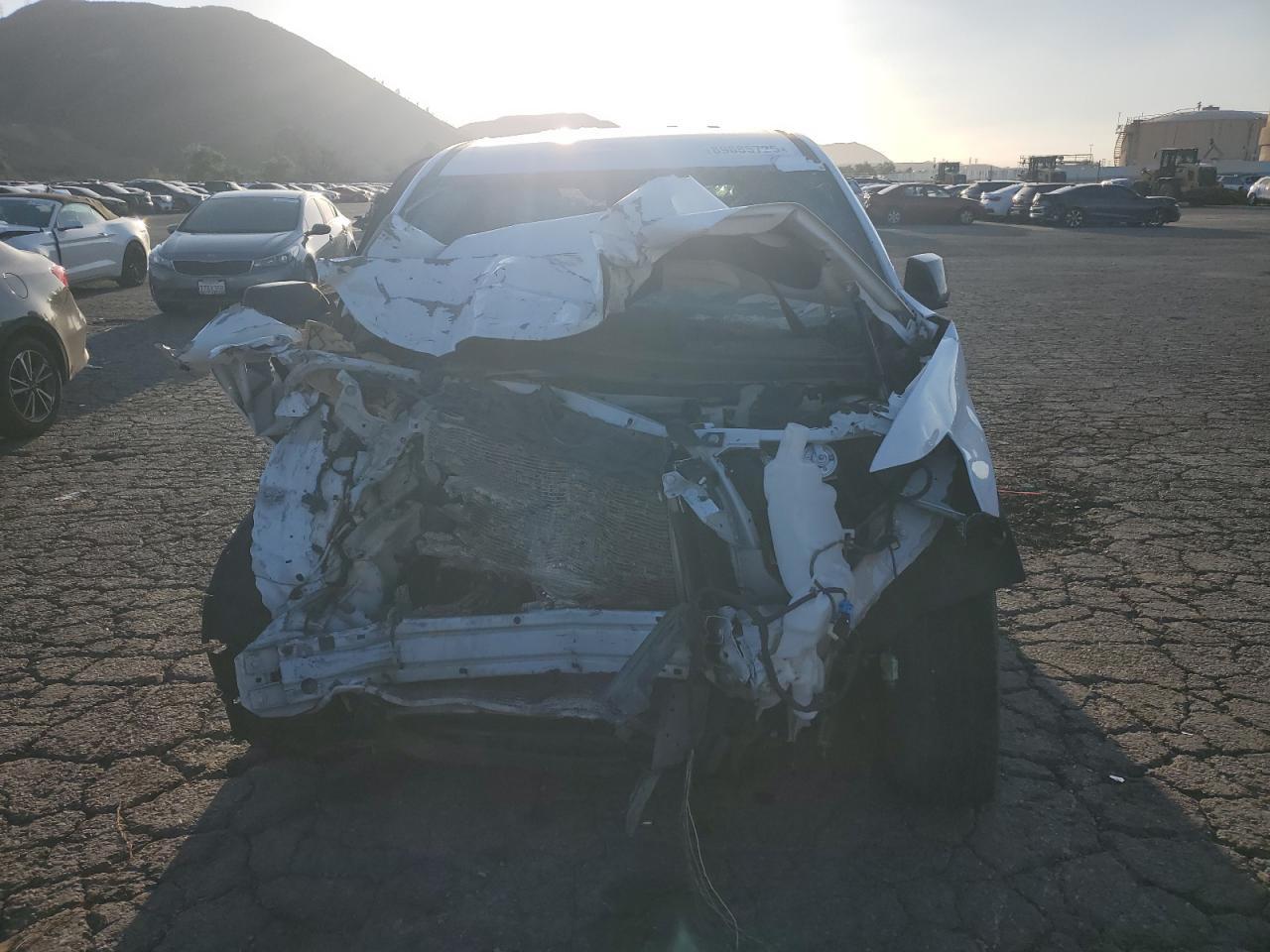 2021 Chevrolet Traverse Ls - Фото 5