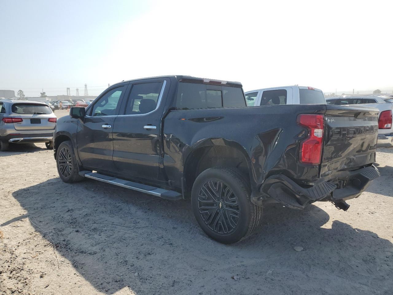 2022 Chevrolet Silverado Ltd C1500 High Country - Фото 2