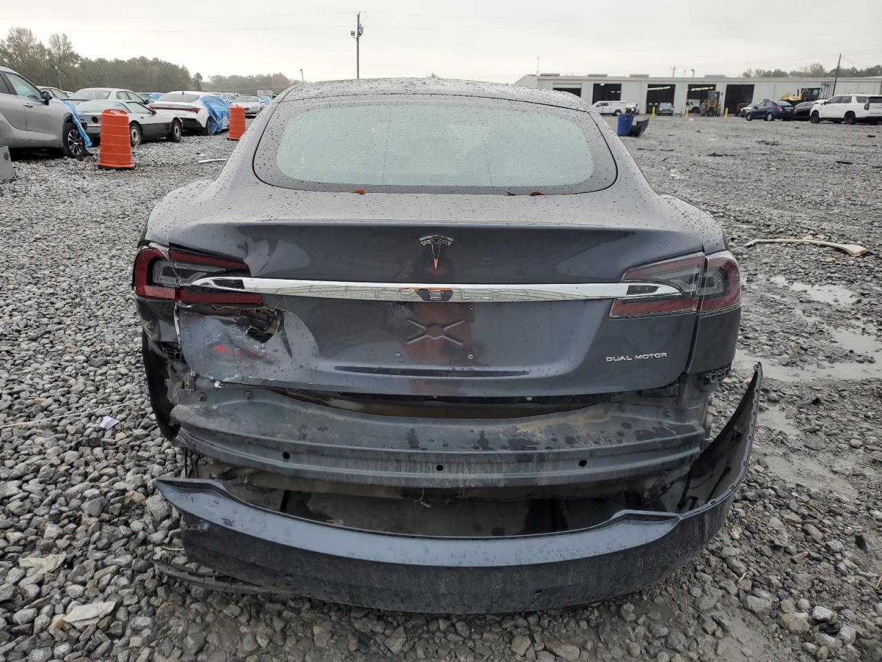 2021 Tesla Model S - Фото 6