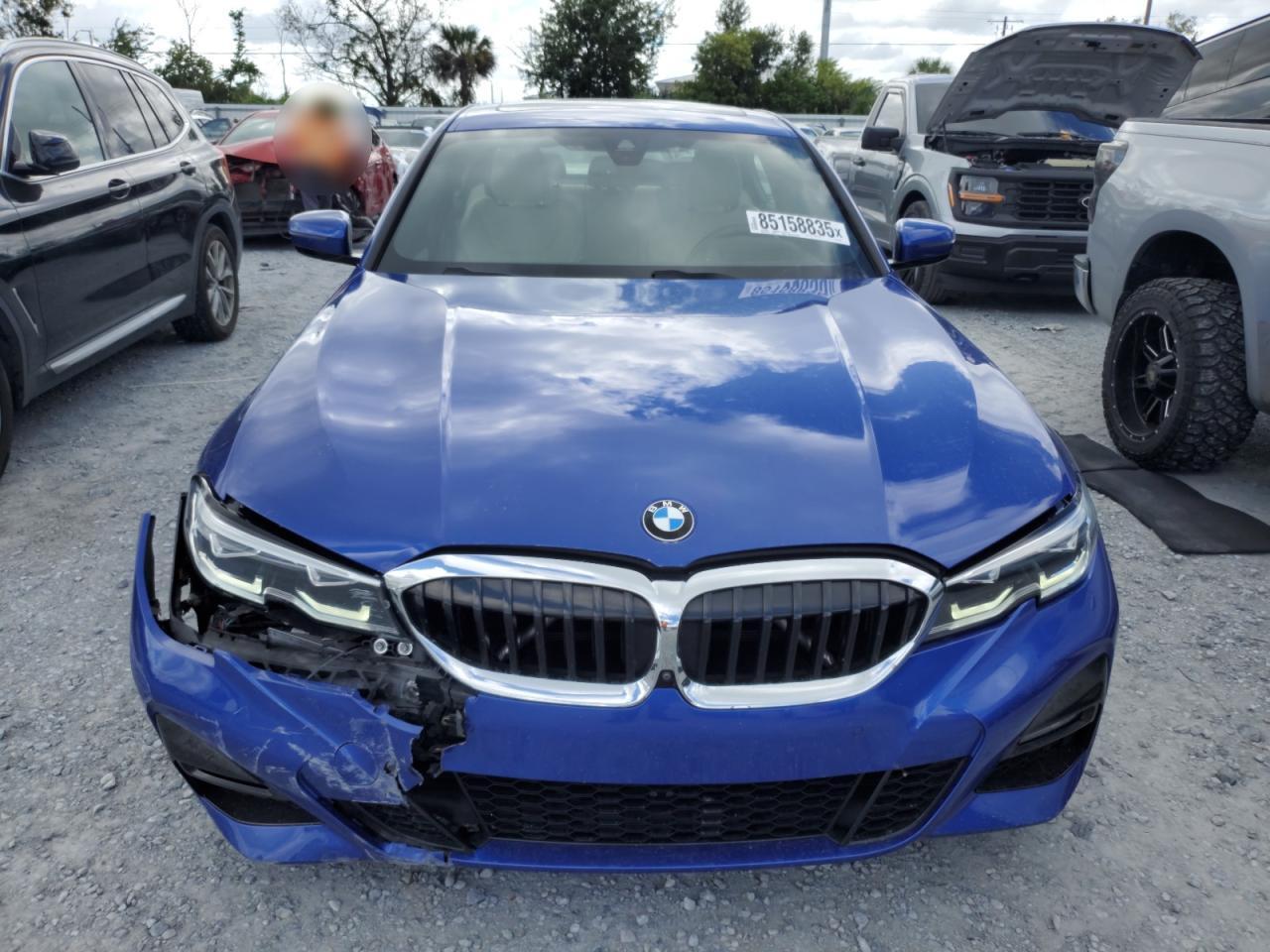 2021 BMW 330I - Фото 5