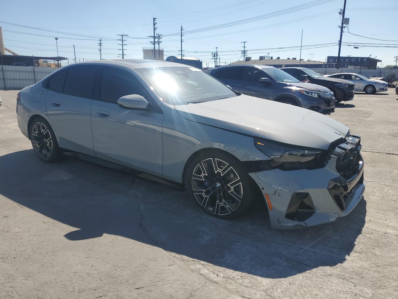 2026 BMW 530 I - Фото 4