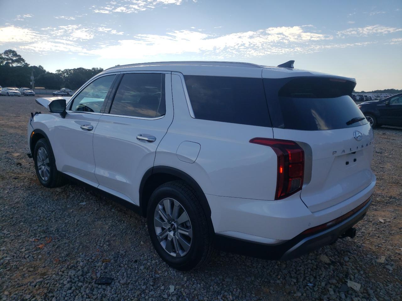 2025 Hyundai Palisade Sel - Image 2