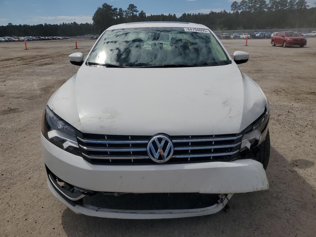 2014 Volkswagen Passat Sel - Image 5