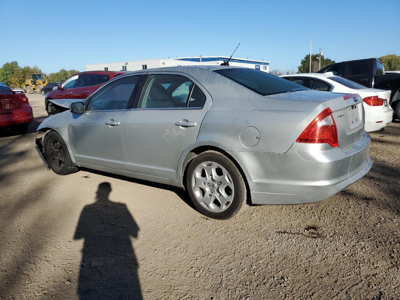 2010 Ford Fusion Se - Image 2
