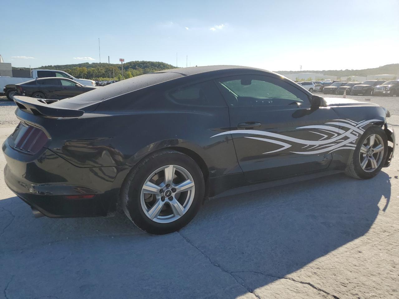 2015 Ford Mustang - Фото 3