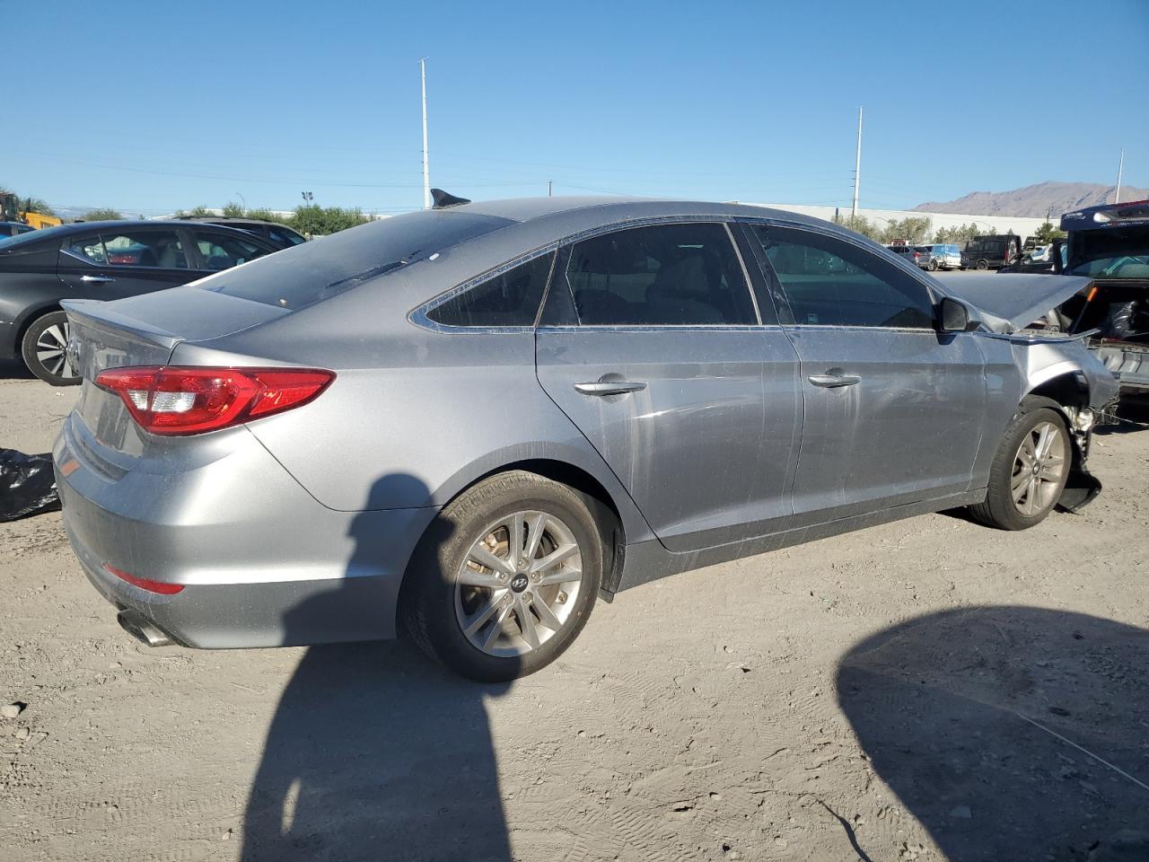 2016 Hyundai Sonata Se - Image 3
