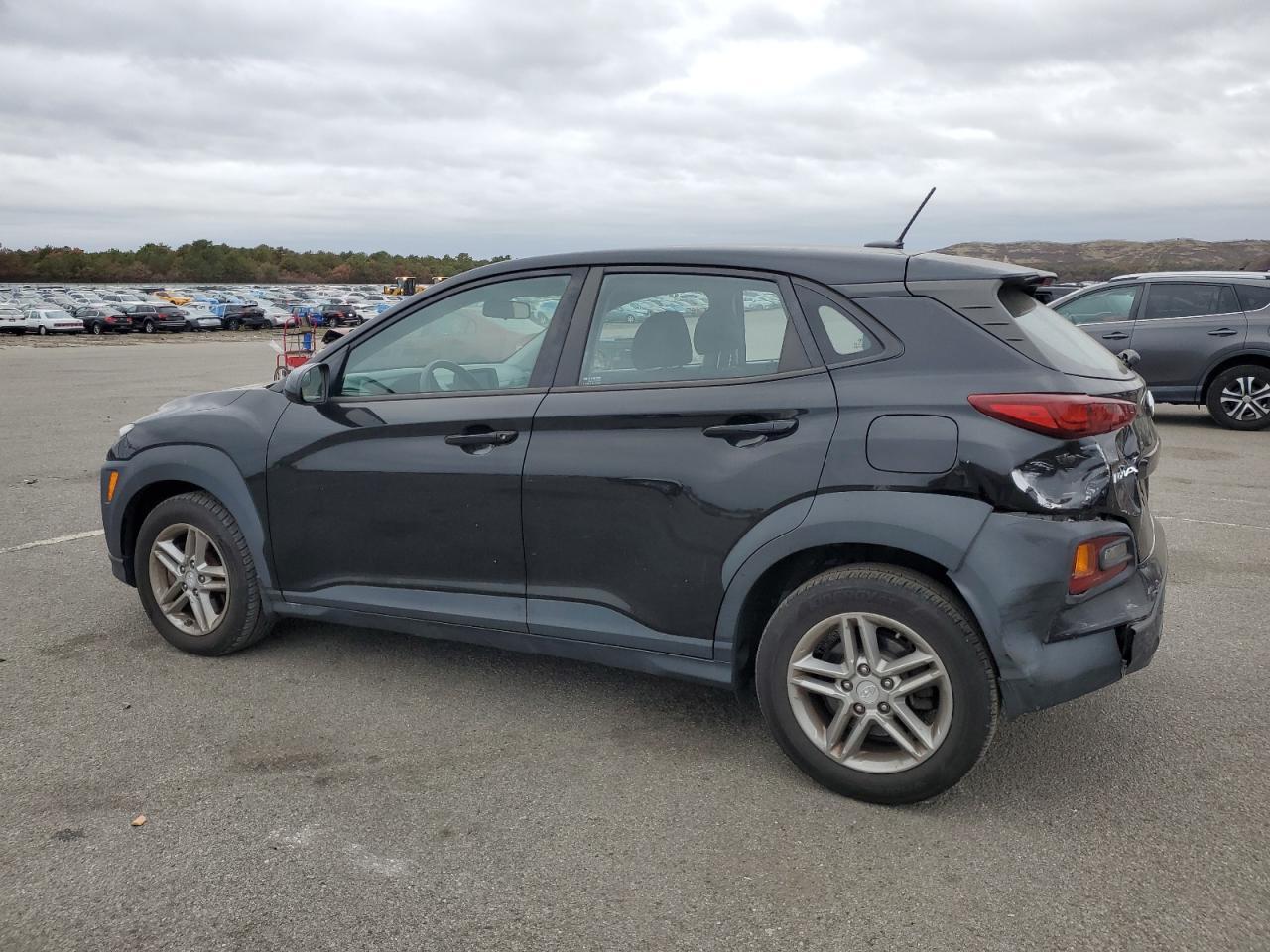 2018 Hyundai Kona Se - Image 2