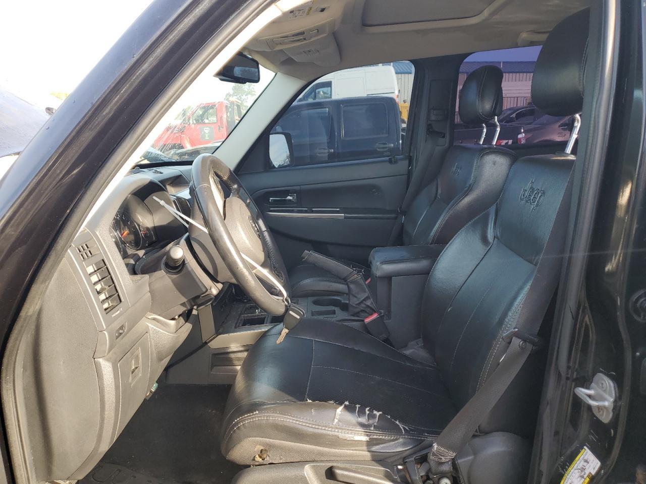 2012 Jeep Liberty Jet - Фото 7