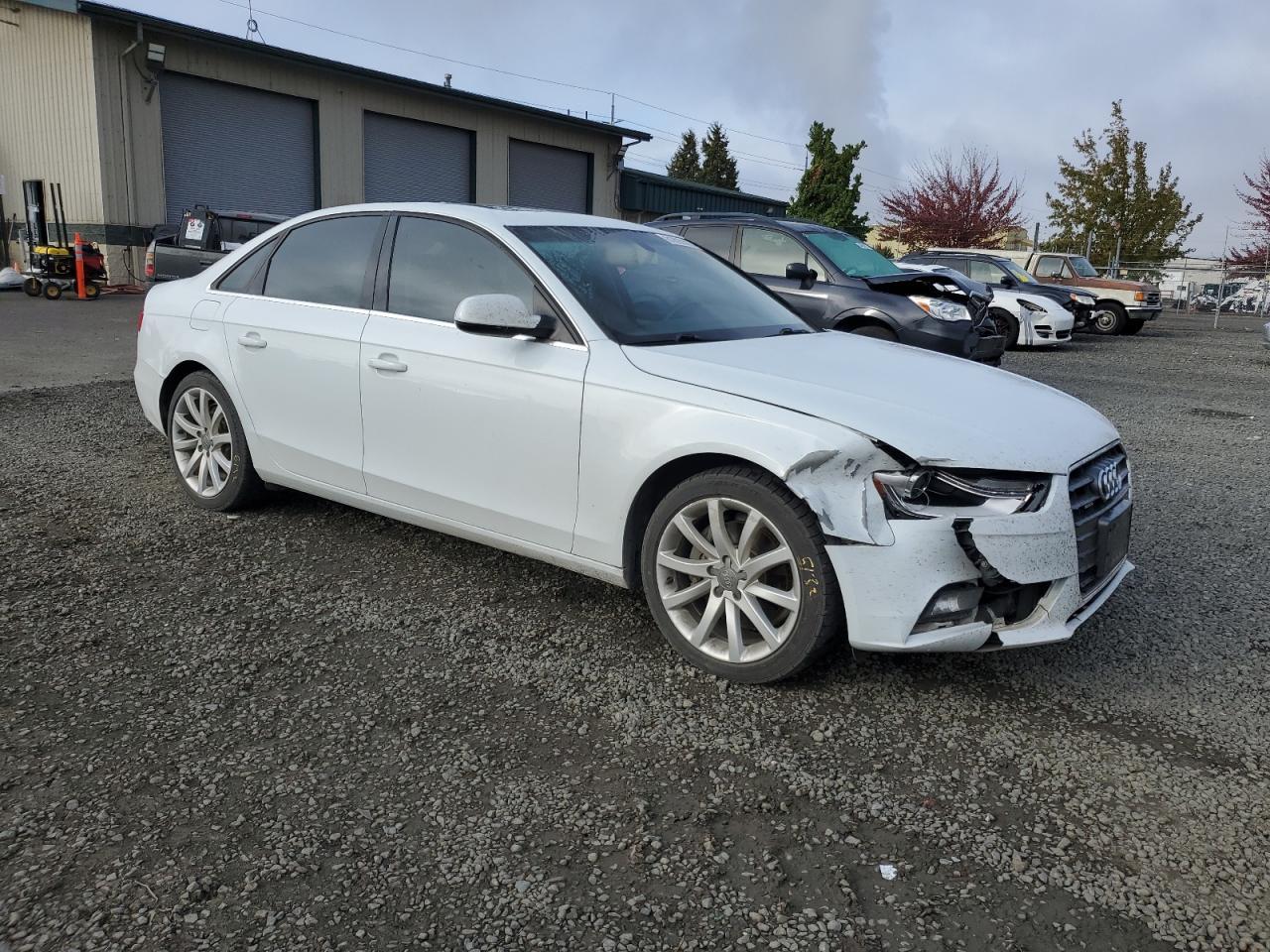 2013 Audi A4 Premium Plus - Фото 4