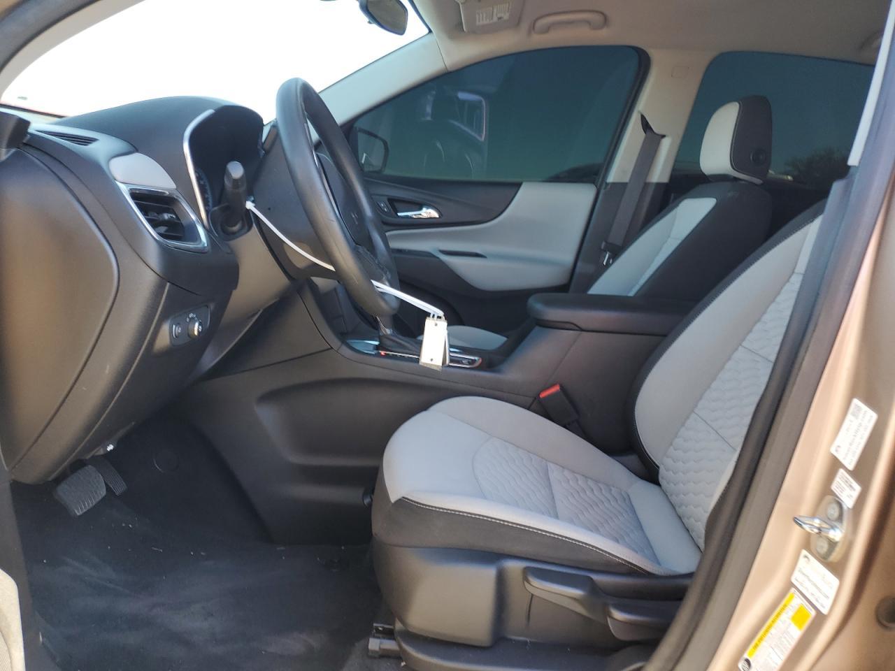 2018 Chevrolet Equinox Ls - Image 7