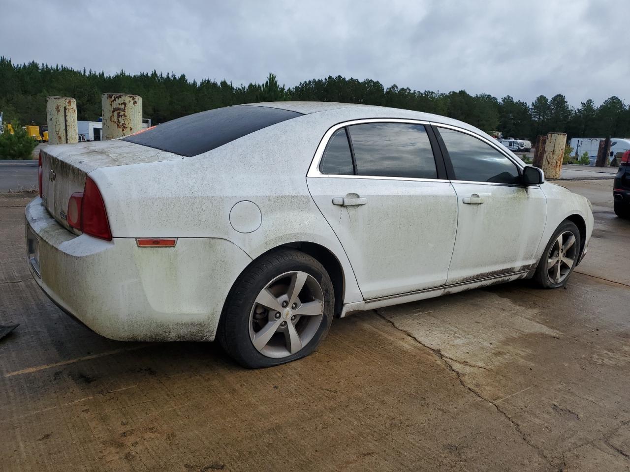 2011 Chevrolet Malibu 1Lt - Image 3