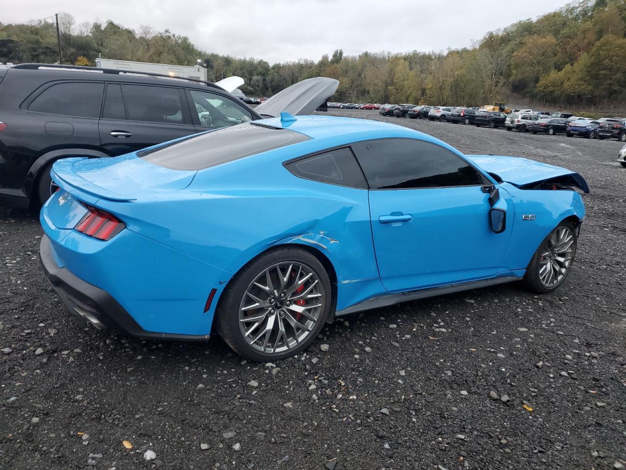 2025 Ford Mustang Gt - Фото 3