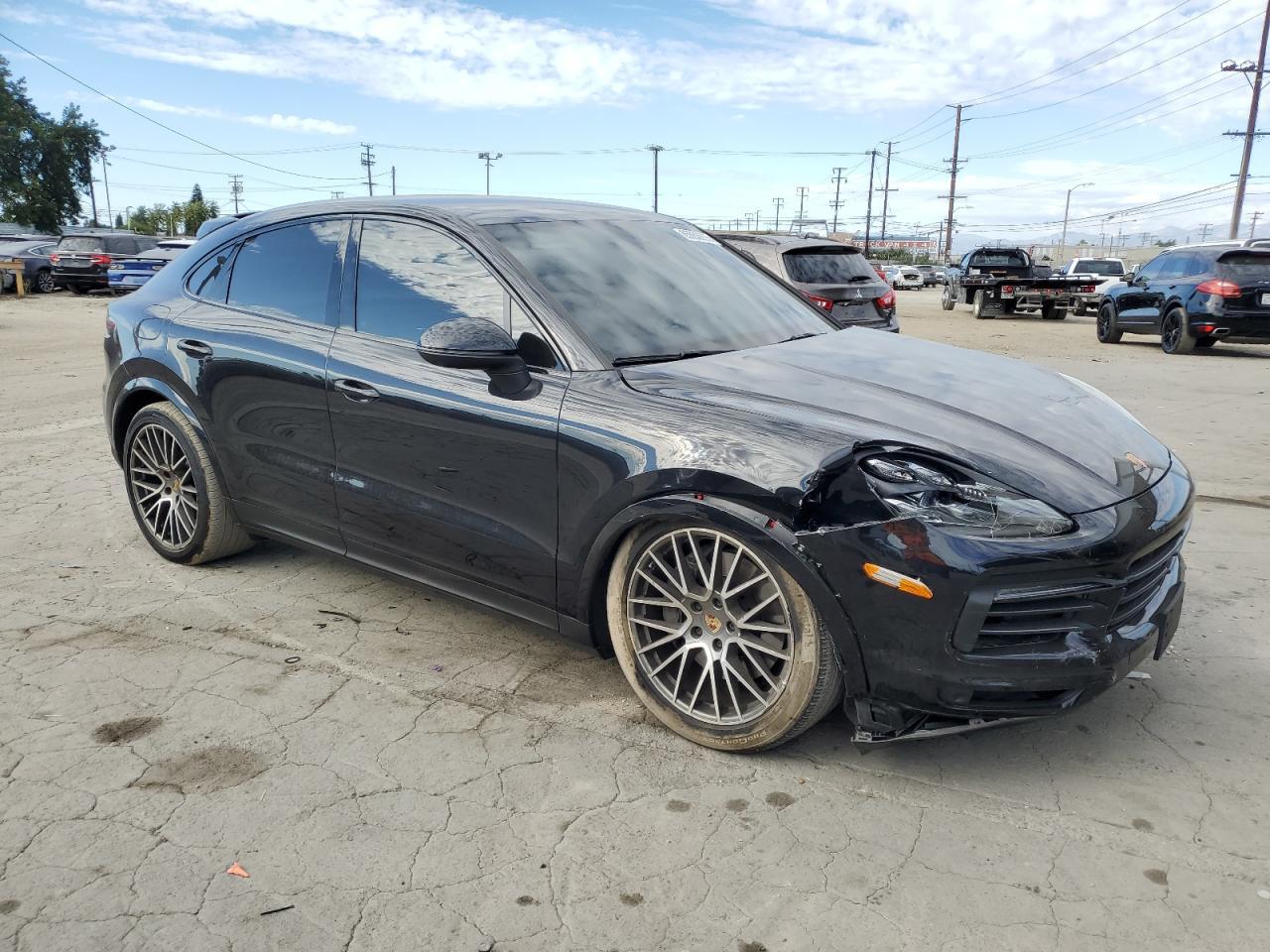 2022 Porsche Cayenne S Coupe - Фото 4