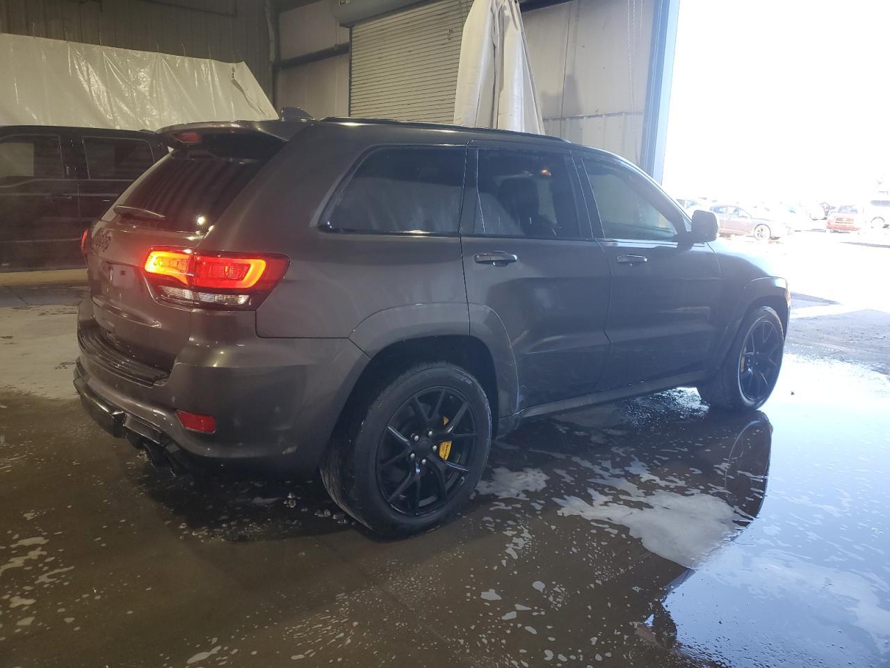 2021 Jeep Grand Cherokee Trackhawk - Фото 3