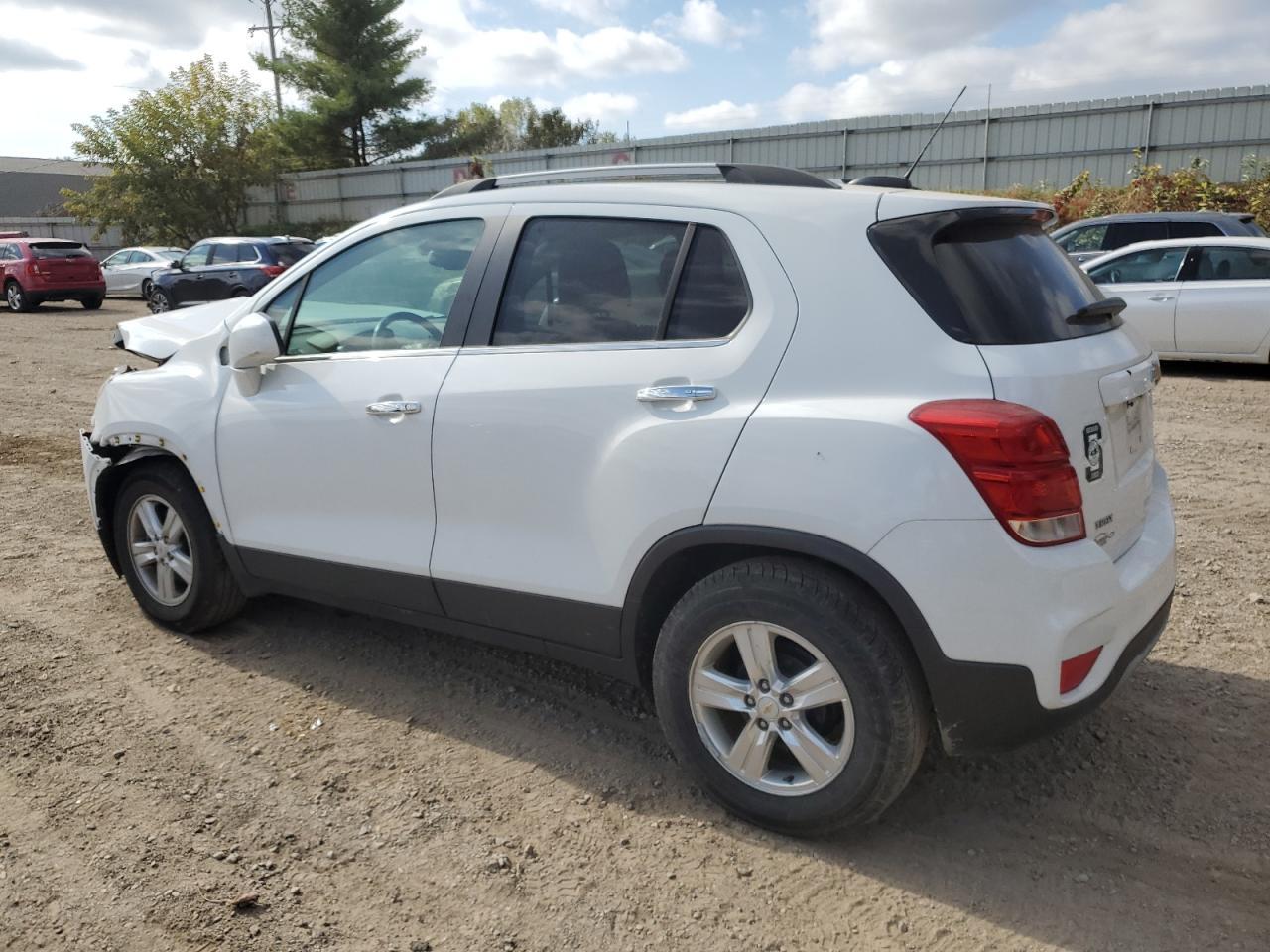 2018 Chevrolet Trax 1Lt - Фото 2