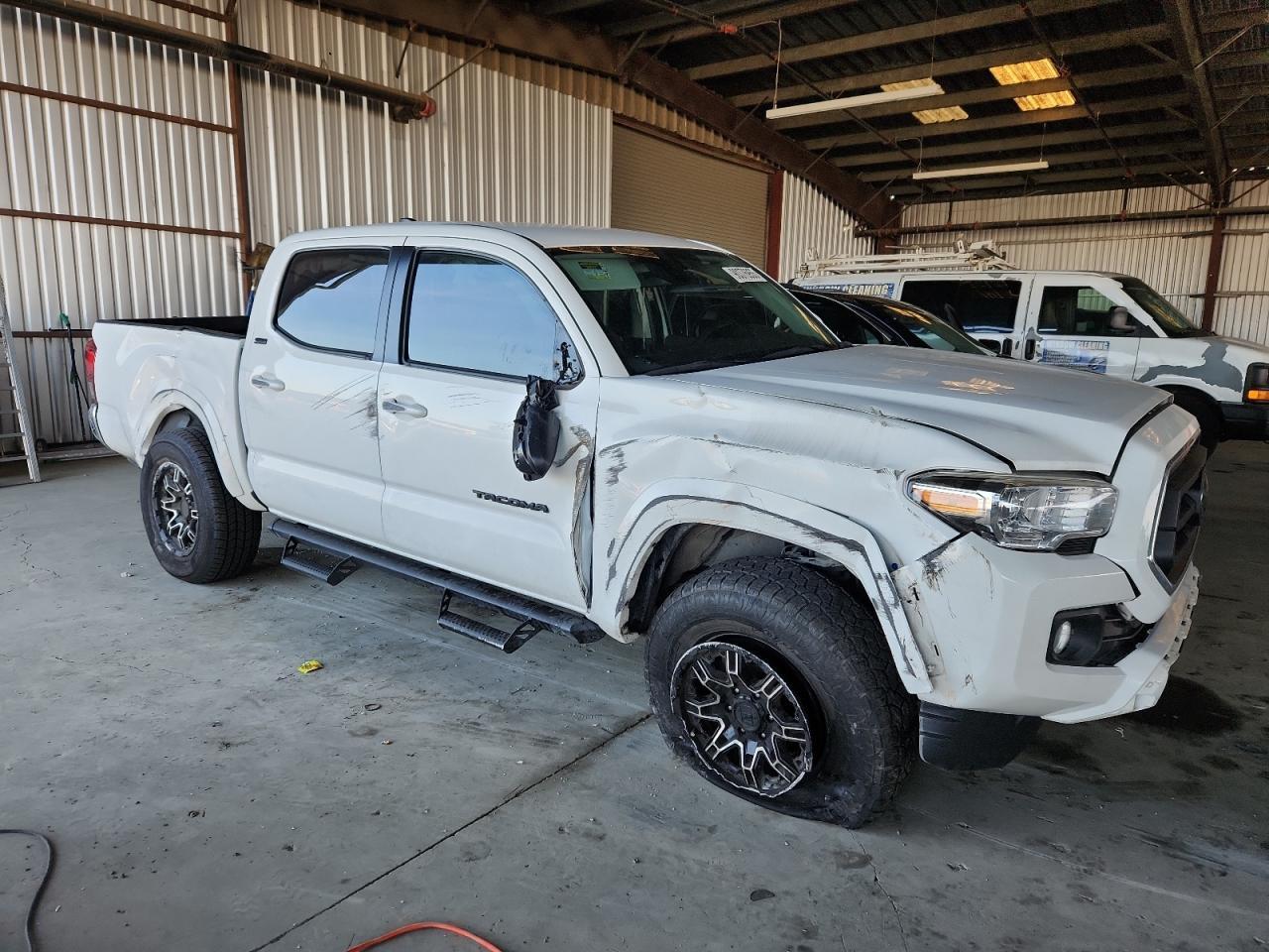2021 Toyota Tacoma Double Cab - Фото 4
