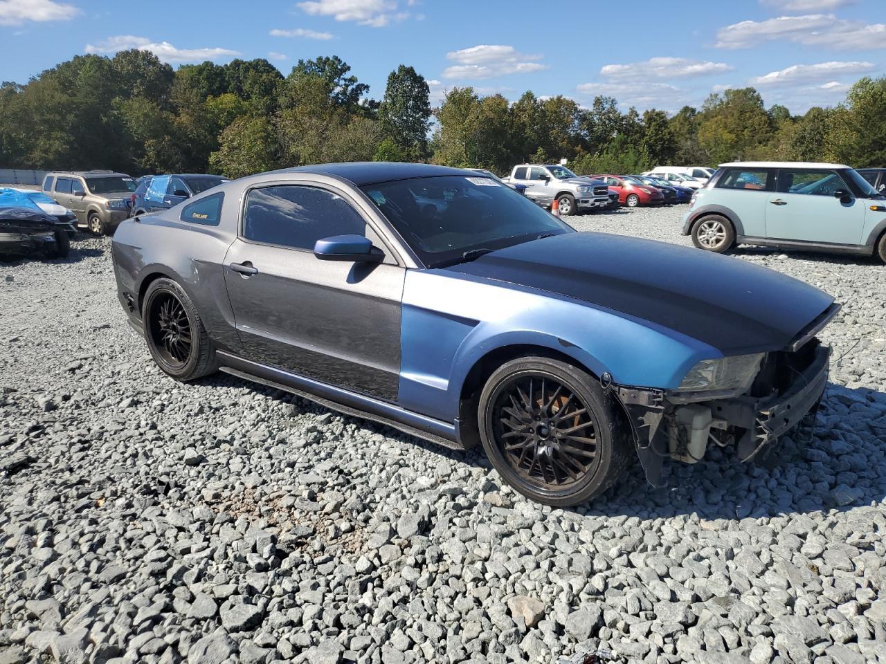 2013 Ford Mustang - Фото 4
