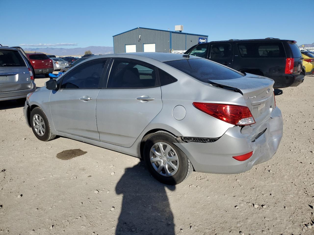 2012 Hyundai Accent Gls - Фото 2