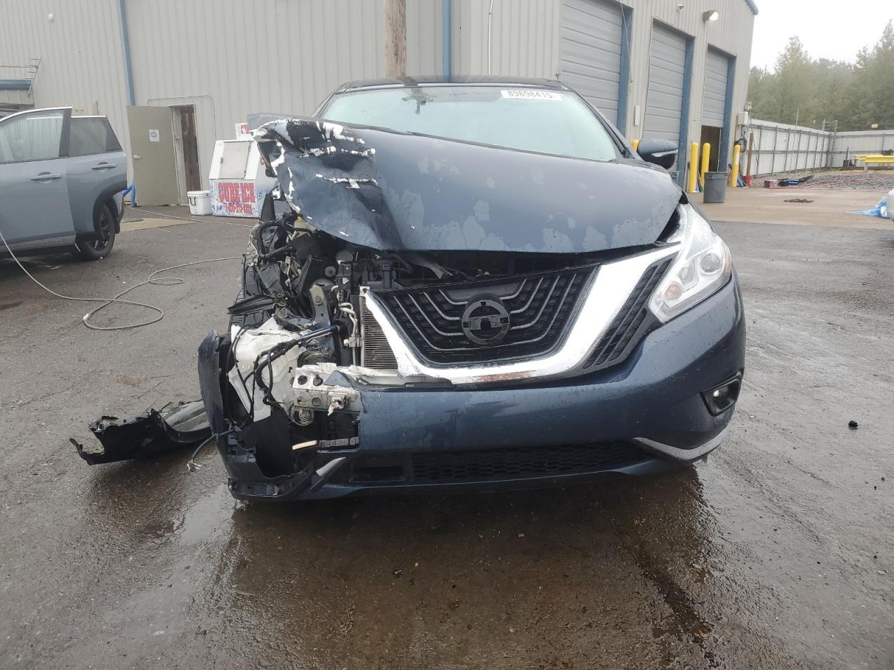2015 Nissan Murano S - Image 5