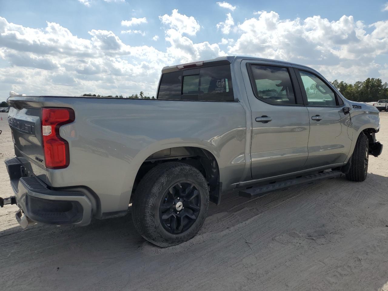 2023 Chevrolet Silverado K1500 Rst - Фото 3