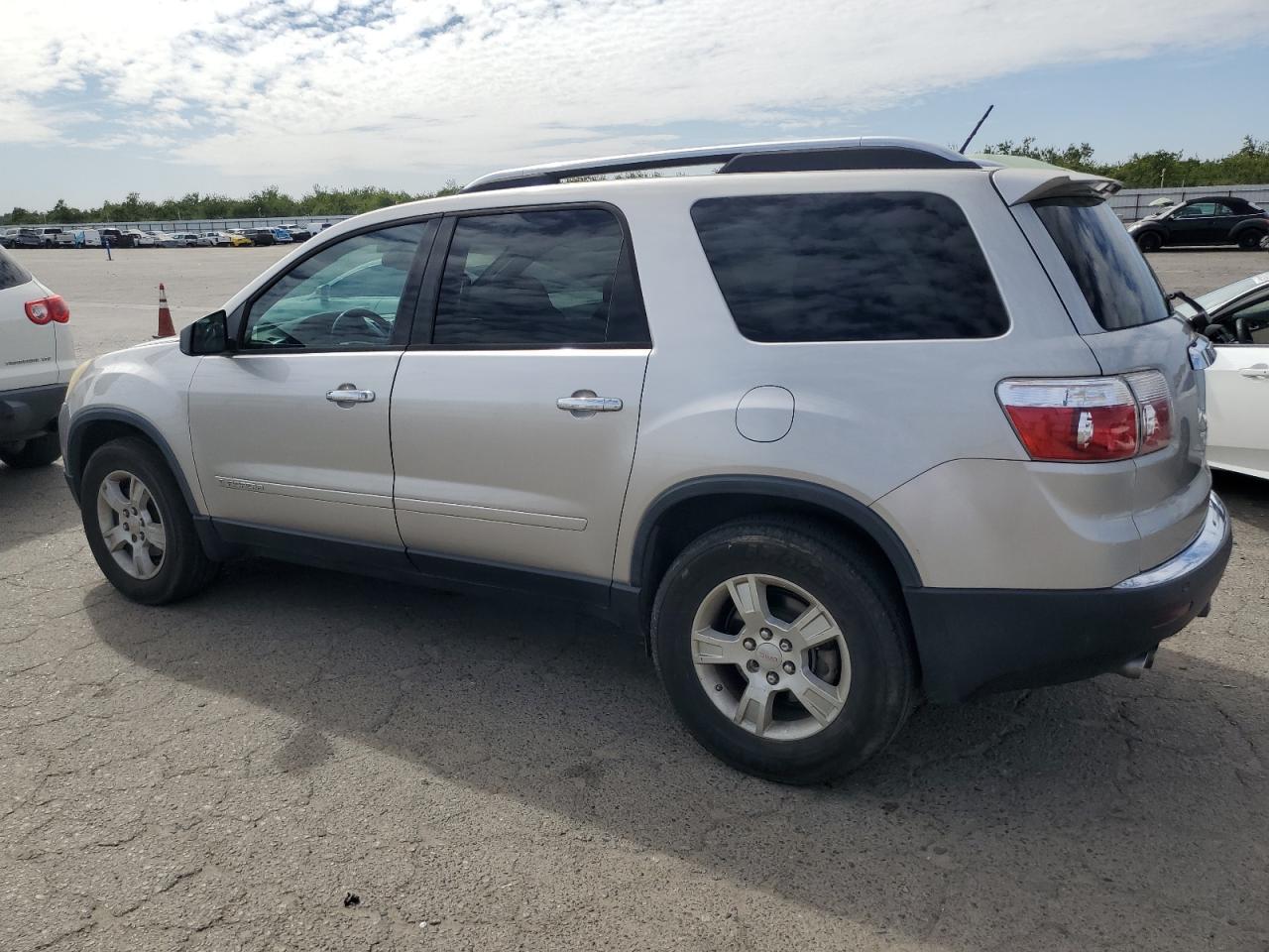 2008 GMC Acadia Sle - Фото 2