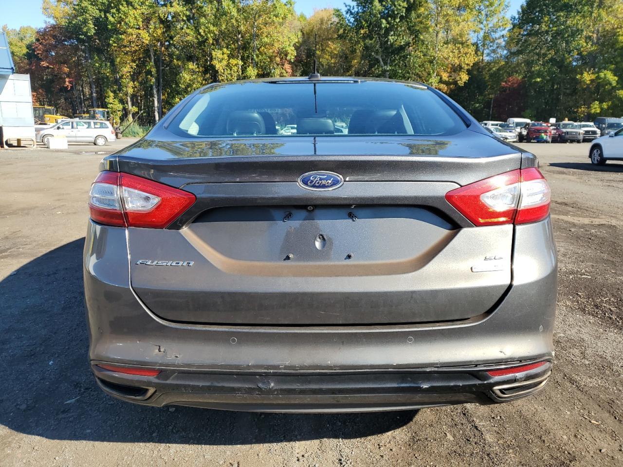 2015 Ford Fusion Se - Фото 6