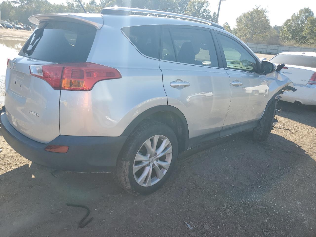2013 Toyota Rav4 Limited - Image 3