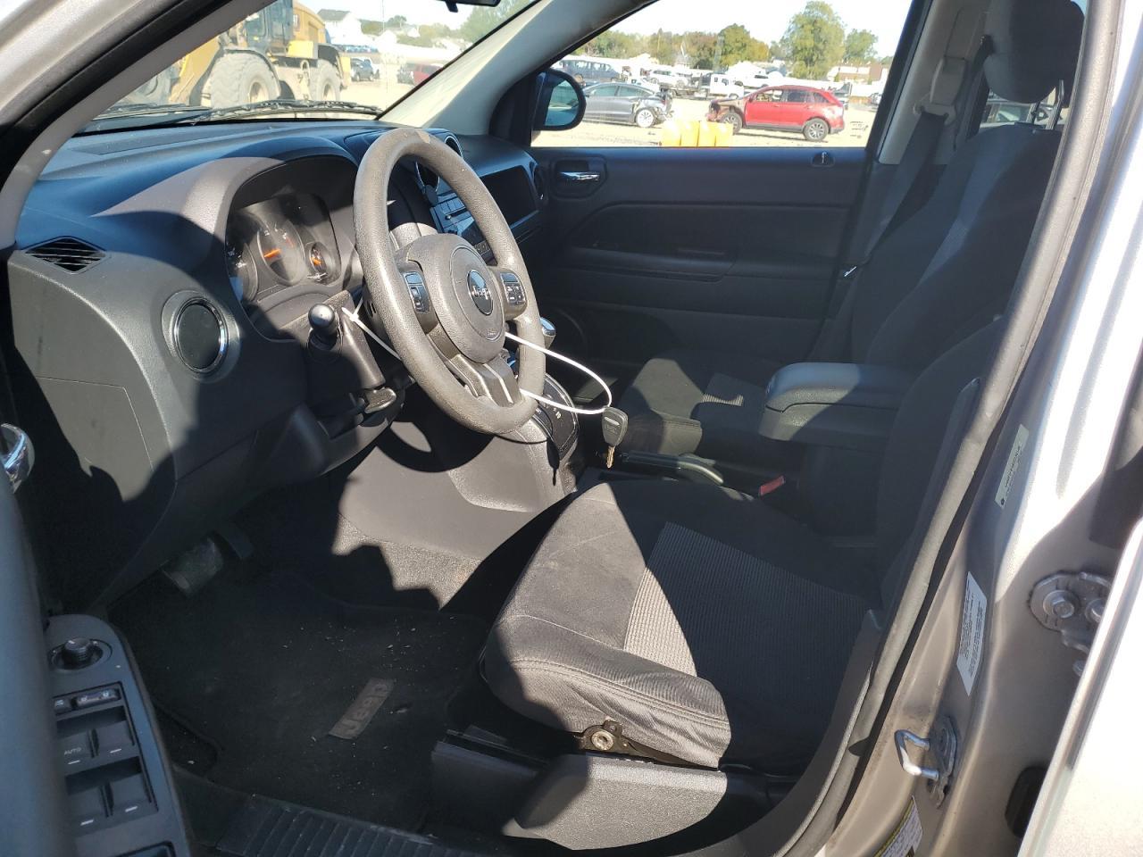 2011 Jeep Compass Sport - Фото 7