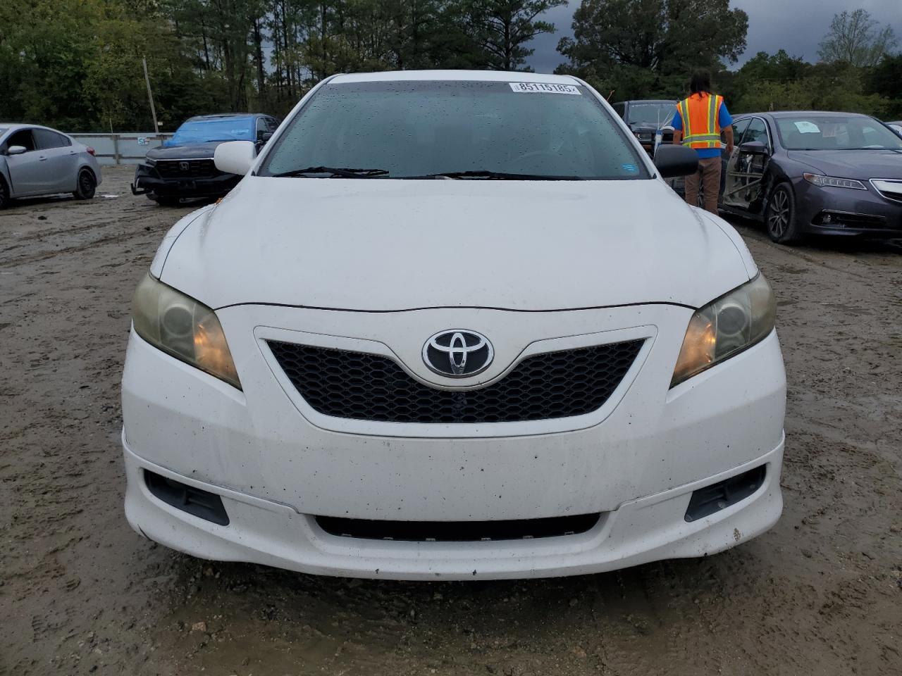 2008 Toyota Camry Le - Image 5