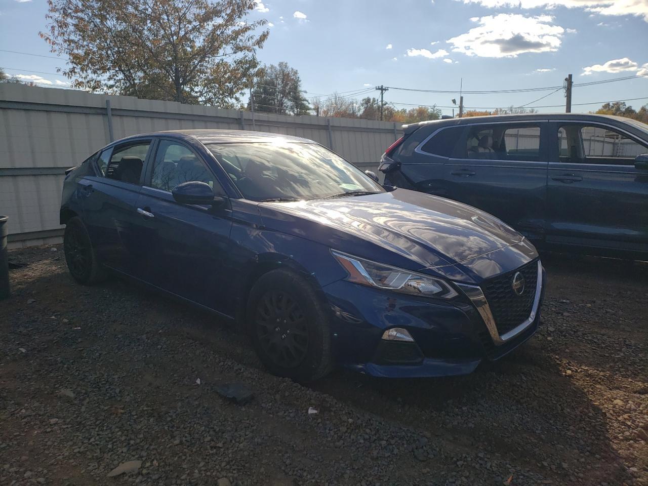 2019 Nissan Altima S - Фото 4